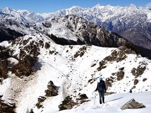 pangarchulla-peak-with-kuari-pass-trek