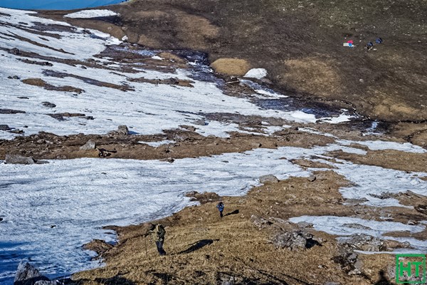 climb-to-kyari-khal-sahastra-tal-trek