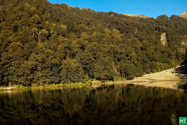 fall-colours-at-dodital