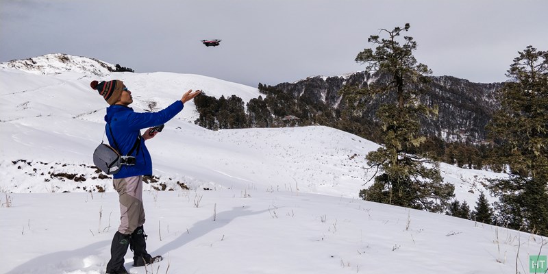 flying-the-drone