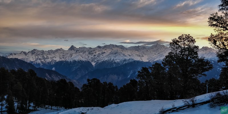 peak-views-during-sunrise-from-goi