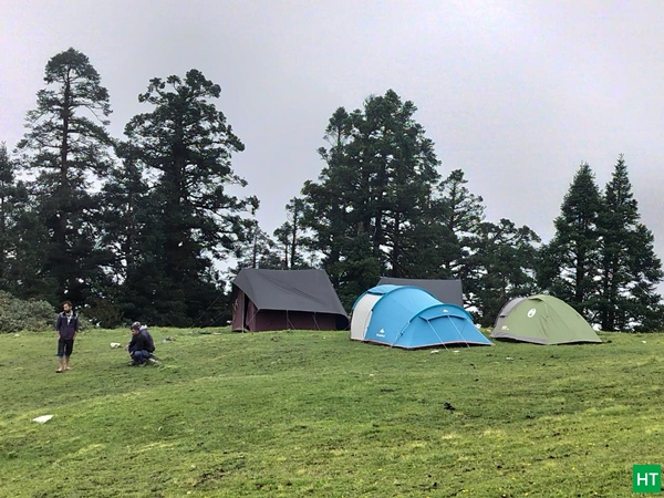 camp-beside-ali-bugyal